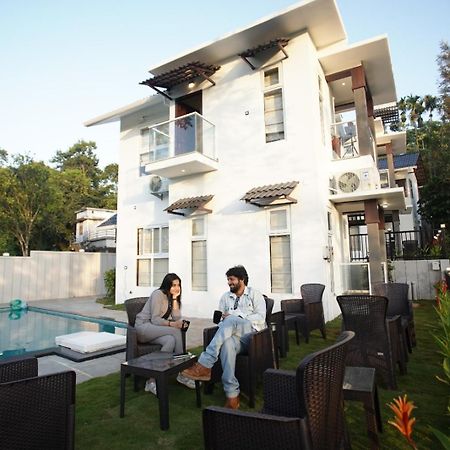 Pabis Luxurious Stay Vithiri Kültér fotó